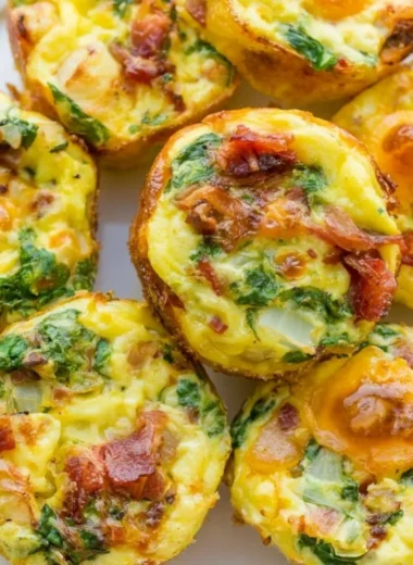 Easy egg muffins baked in a muffin tin, ideal for breakfast or snack.